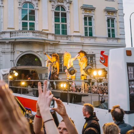 Am 30. Mai ist wieder Donnerstag! @ Ballhausplatz