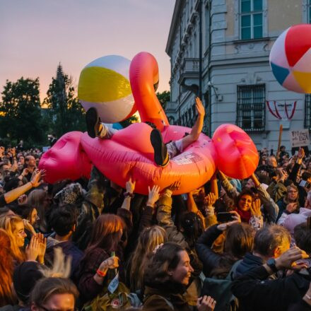 Am 30. Mai ist wieder Donnerstag! @ Ballhausplatz