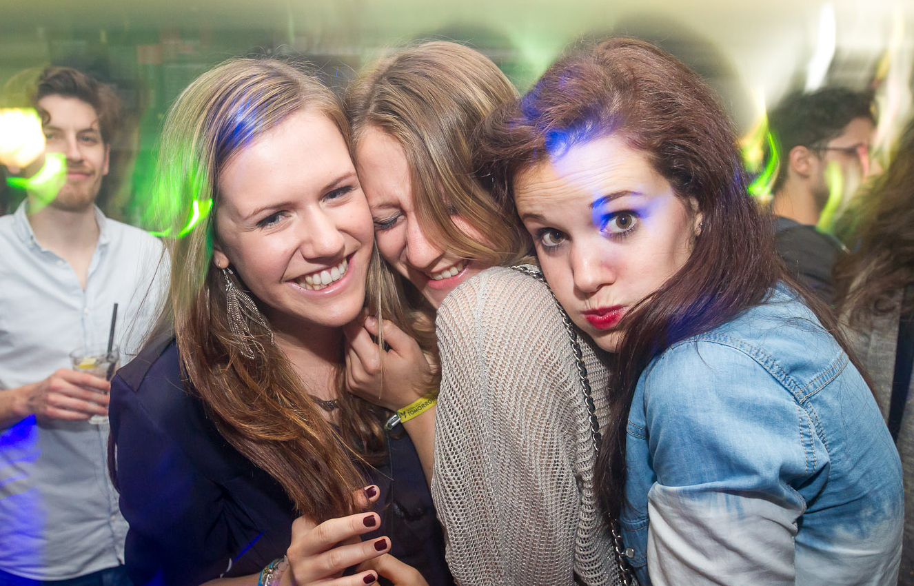 Schwester Semester @ The Loft