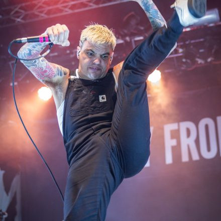BEARTOOTH, MOTIONLESS IN WHITE