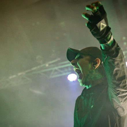 BEARTOOTH, MOTIONLESS IN WHITE