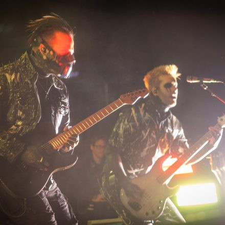 BEARTOOTH, MOTIONLESS IN WHITE