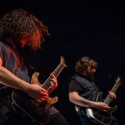 BEARTOOTH, MOTIONLESS IN WHITE