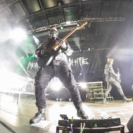 BEARTOOTH, MOTIONLESS IN WHITE