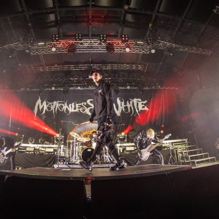 BEARTOOTH & MOTIONLESS IN WHITE @ Gasometer Wien