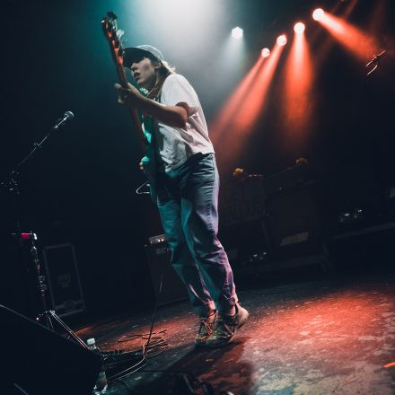 DONOTS /w Get Jealous