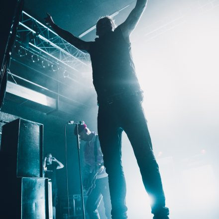 DONOTS /w Get Jealous