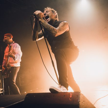 DONOTS /w Get Jealous