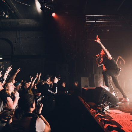 DONOTS /w Get Jealous