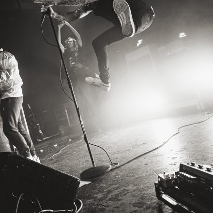 DONOTS /w Get Jealous