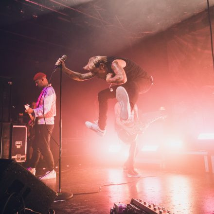 DONOTS /w Get Jealous