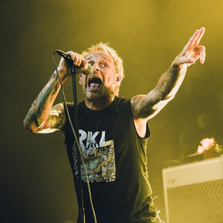DONOTS /w Get Jealous