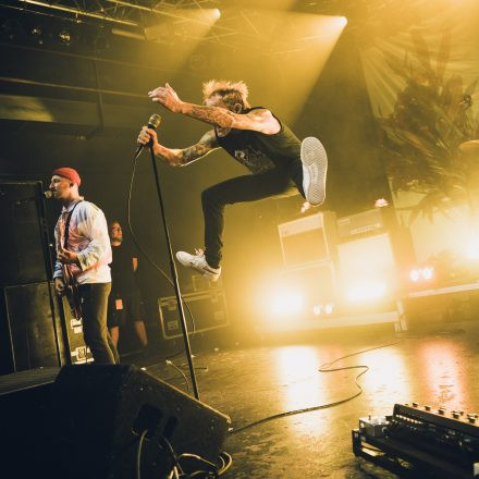 DONOTS /w Get Jealous