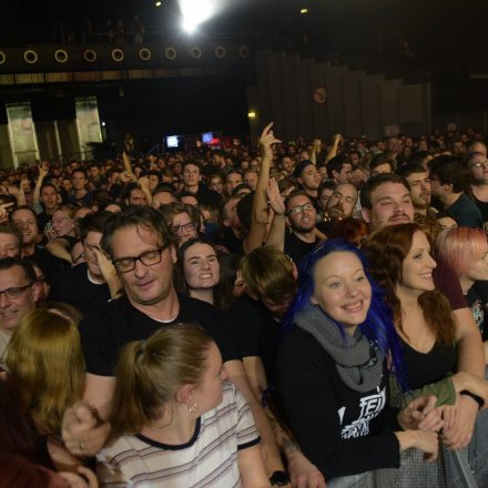 Feine Sahne Fischfilet @ Gasometer Wien