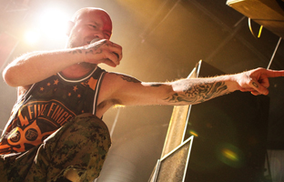 Five Finger Death Punch & Papa Roach @ Gasometer