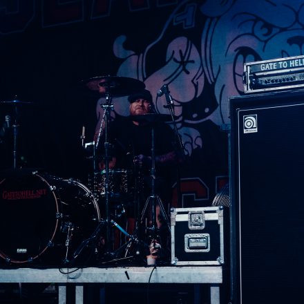 IGNITE w/ Slapshot, The Drowns, This Means War