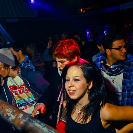 SLAP! @ Camera Club