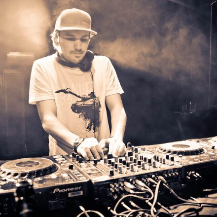 Burn Studios pres. Camo & Krooked DJ Set @ Rockhouse, Salzburg