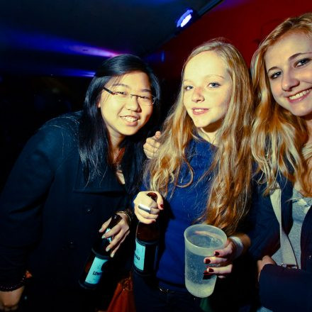 Vollkontakt DnB @ Fluc Wanne