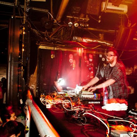 Weihnachtsgeschenke Teil 1 - Fritz Kalkbrenner @ Flex