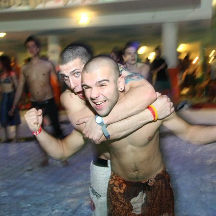 Cosmic Space Pirates Poolparty @ Dianabad (supported by Thomas Unterberger)