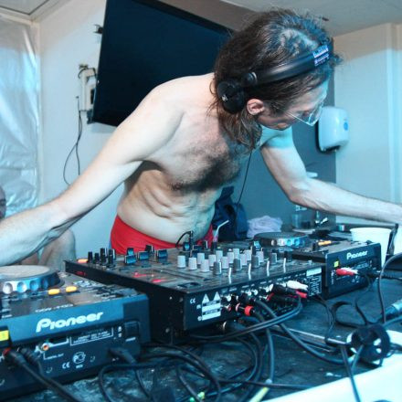 Cosmic Space Pirates Poolparty @ Dianabad (supported by Thomas Unterberger)