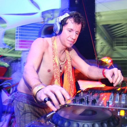Cosmic Space Pirates Poolparty @ Dianabad (supported by Thomas Unterberger)