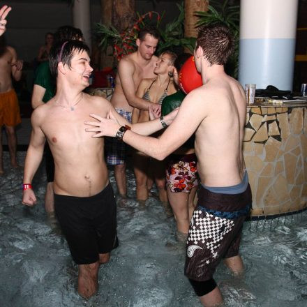 Cosmic Space Pirates Poolparty @ Dianabad (supported by Thomas Unterberger)