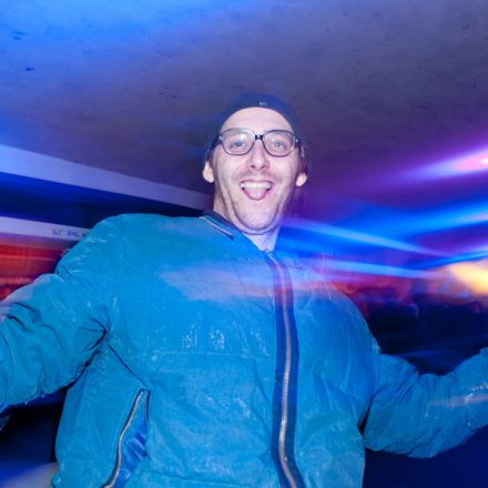 Vollkontakt feat Loxy @ Fluc