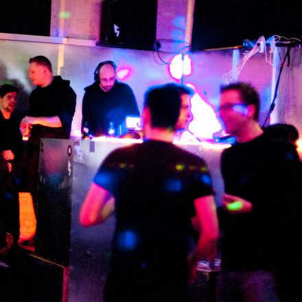 Vollkontakt feat Loxy @ Fluc