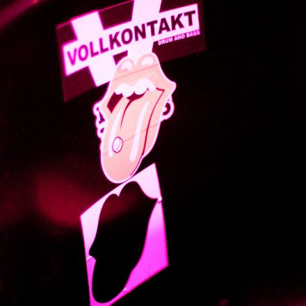Vollkontakt feat Loxy @ Fluc
