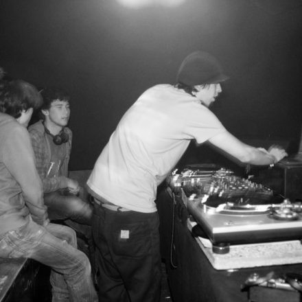 Vollkontakt feat Loxy @ Fluc