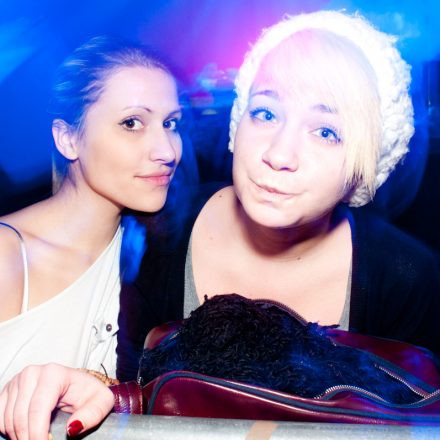 Vollkontakt feat Loxy @ Fluc