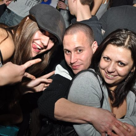 Addicted to Female Rockpower @ U4