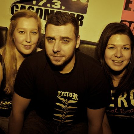 Addicted to Female Rockpower @ U4