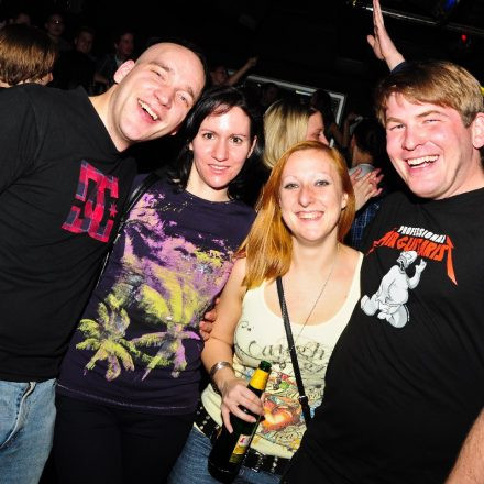 Addicted to Female Rockpower @ U4