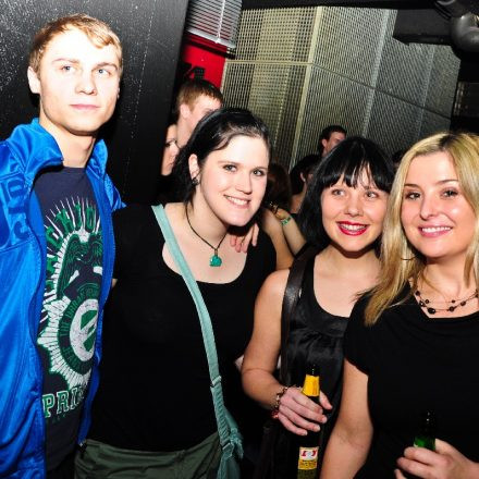 Addicted to Female Rockpower @ U4