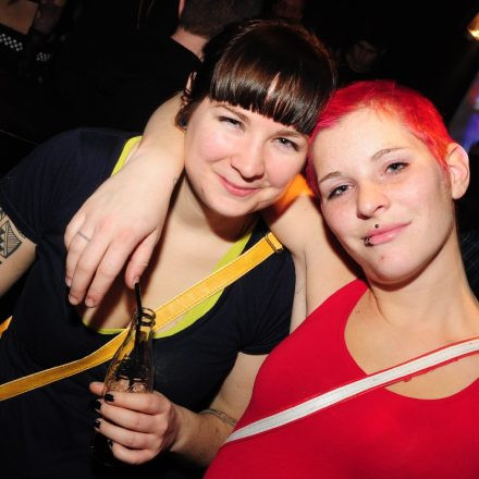 Addicted to Female Rockpower @ U4