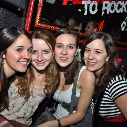Addicted to Female Rockpower @ U4