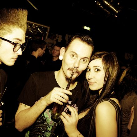 Addicted to Female Rockpower @ U4