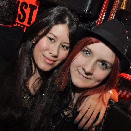 Addicted to Female Rockpower @ U4