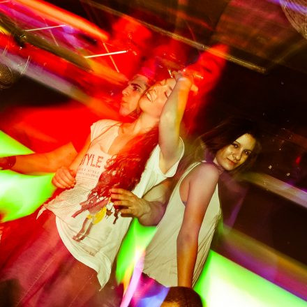 Tuesday 4 Club @ U4