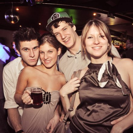 Tuesday 4 Club @ U4