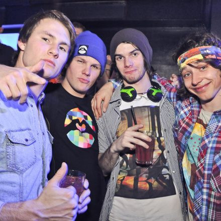 Tuesday 4 Club @ U4