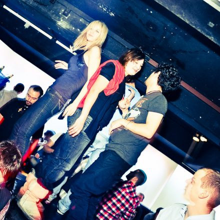 Tuesday 4 Club @ U4