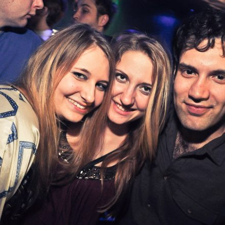 Tuesday 4 Club @ U4