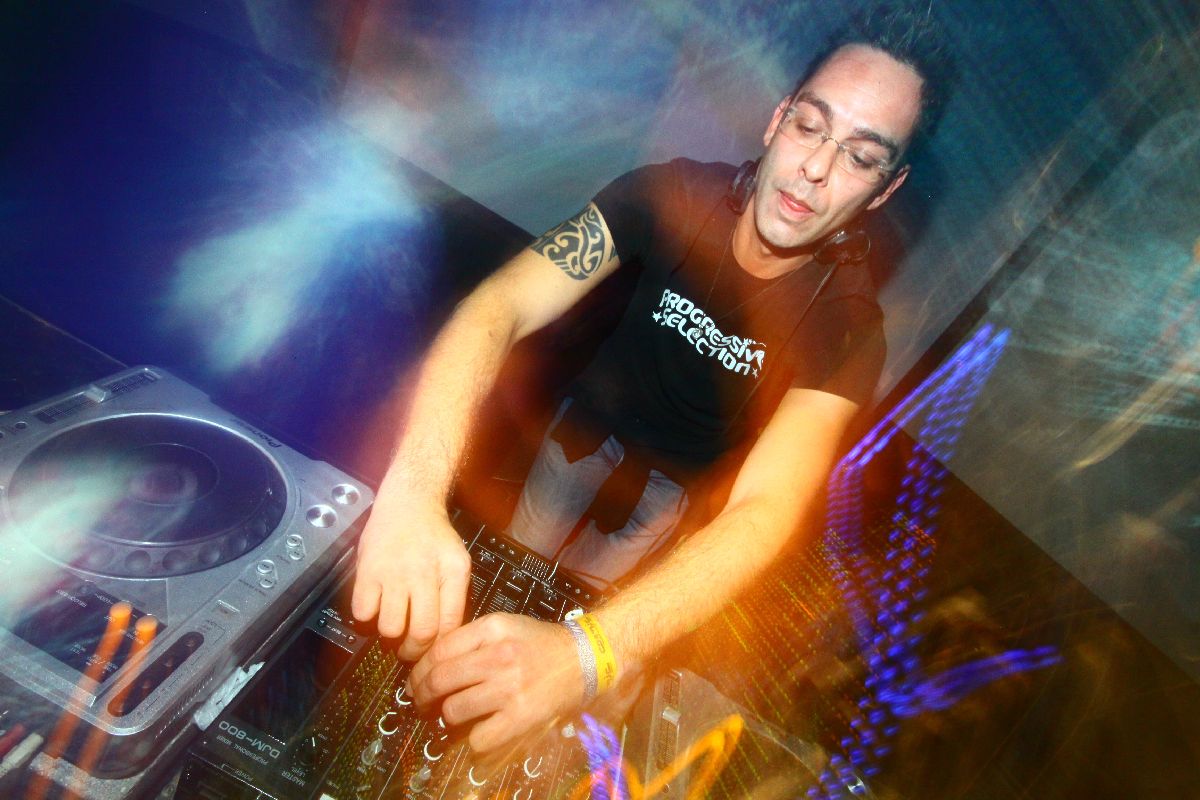 Cosmic Geburtstagsfest @ WUK