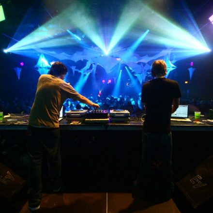 Cosmic Geburtstagsfest @ WUK