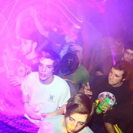 Cosmic Geburtstagsfest @ WUK