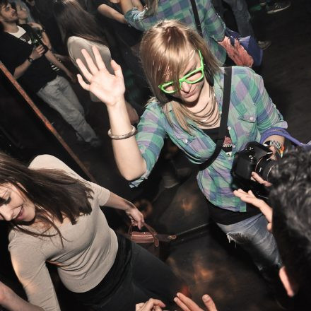 We will House you @ Opera Club
